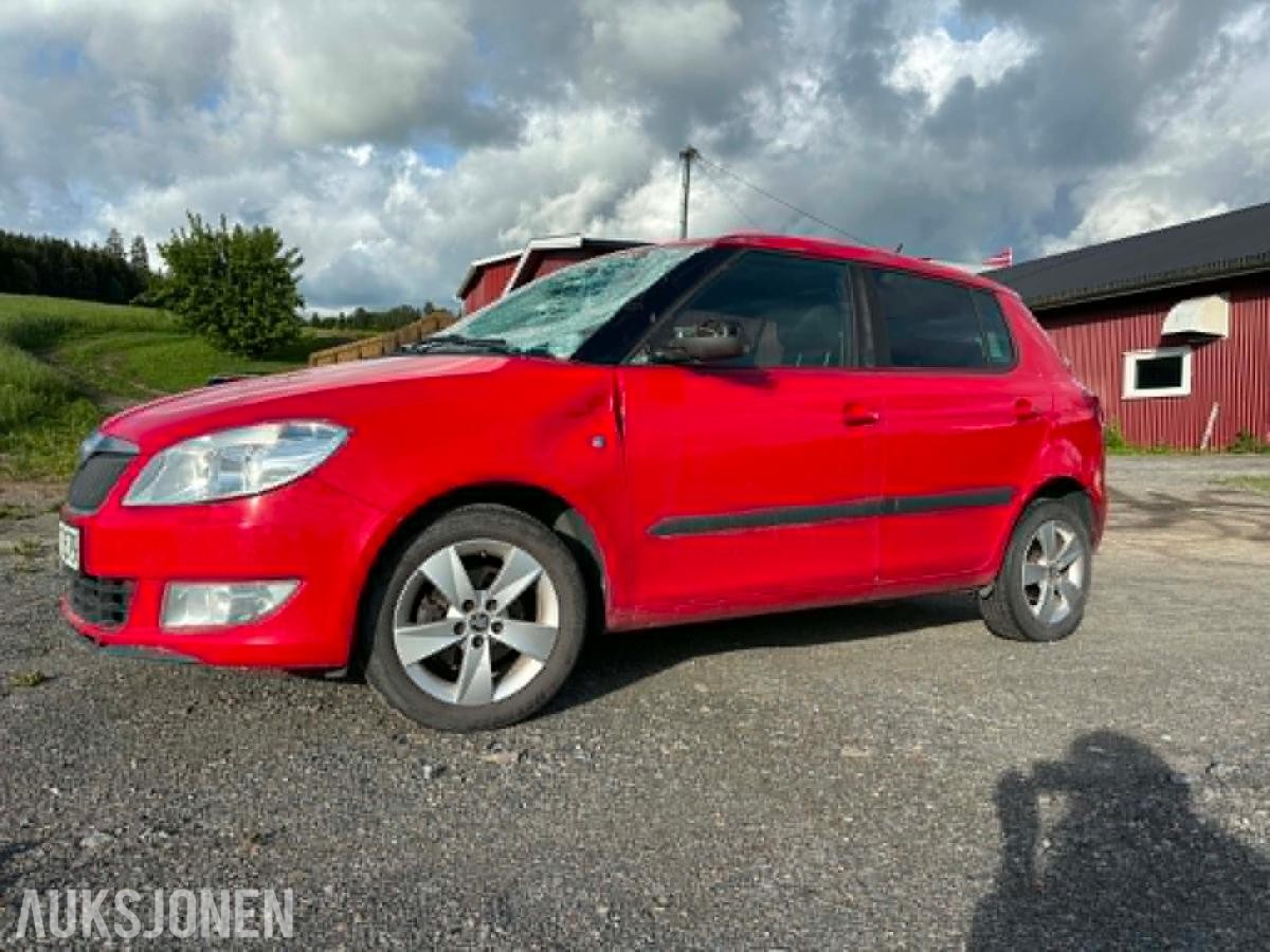 2015 Skoda Fabia 1.2 86hk Reparasjonsobjekt